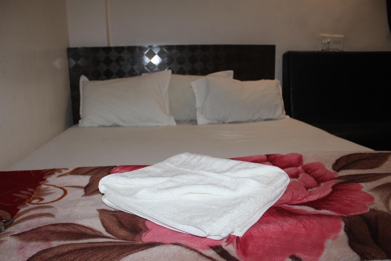 Hotel Avadh Nagpur Eksteriør bilde