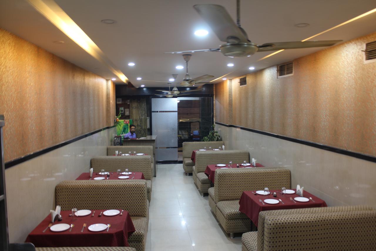 Hotel Avadh Nagpur Eksteriør bilde